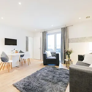 3* Appart hôtel Unique